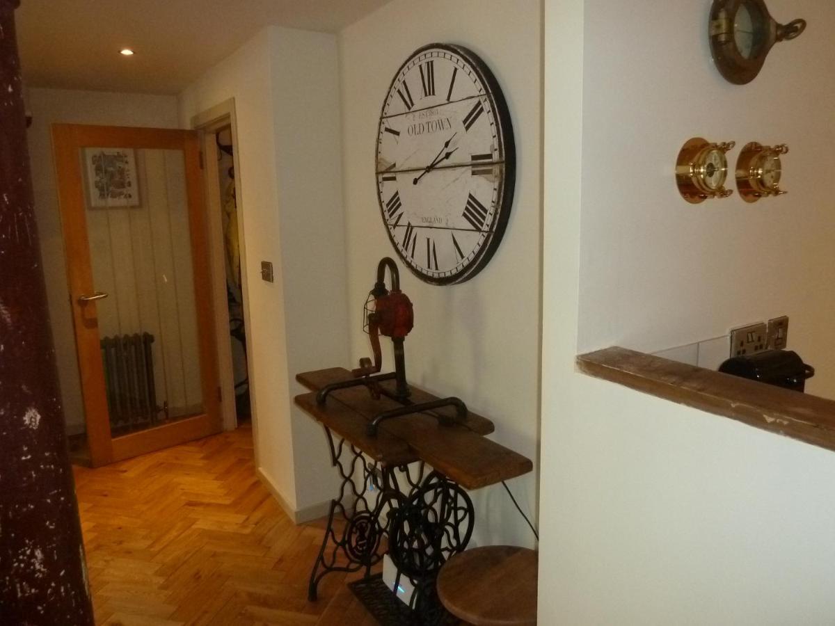 Old Town Brewery Apartment เอดินบะระ ภายนอก รูปภาพ