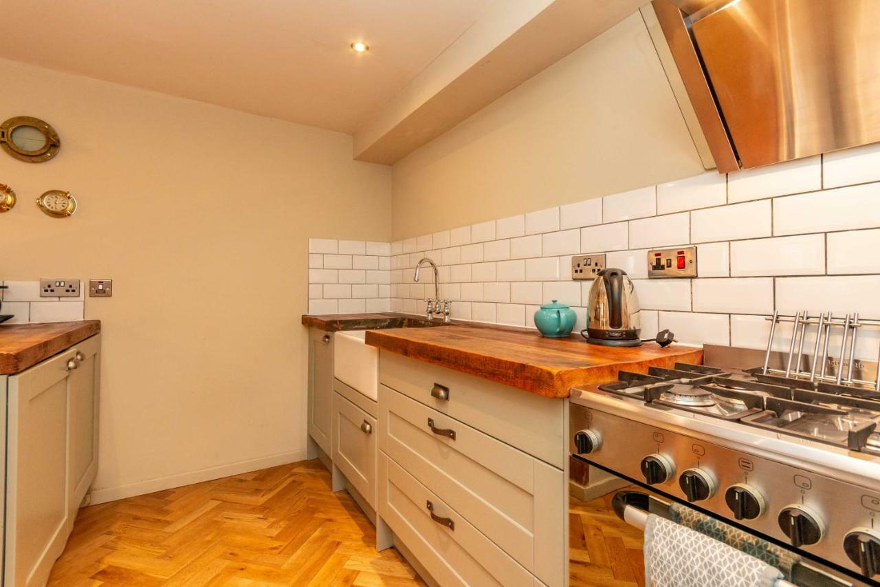 Old Town Brewery Apartment เอดินบะระ ภายนอก รูปภาพ